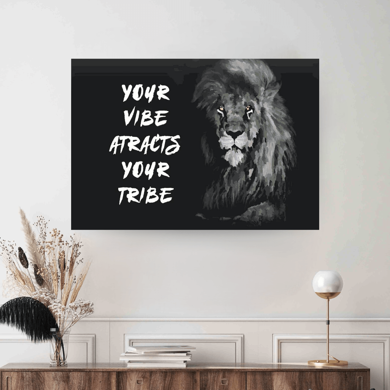 Colectie tablouri pe numere - Motivatie: Setul include vopsele numerotate, 3 pensule, panza numerotata, agatatoare, imagine de control si pachet pentru impachetat. Optional, poate avea sasiu pentru inramare.