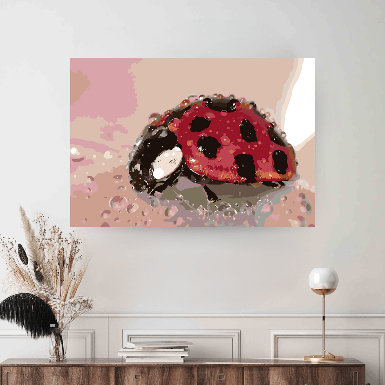 Colectie tablouri pe numere - Insecte: Setul include vopsele numerotate, 3 pensule, panza numerotata, agatatoare, imagine de control si pachet pentru impachetat. Optional, poate avea sasiu pentru inramare.