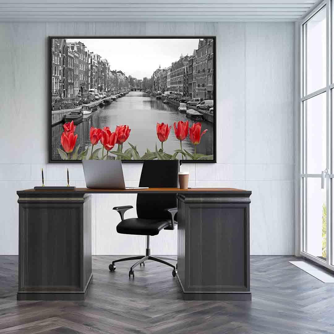 Leinwandgemälde - Rote Tulpen in Amsterdam