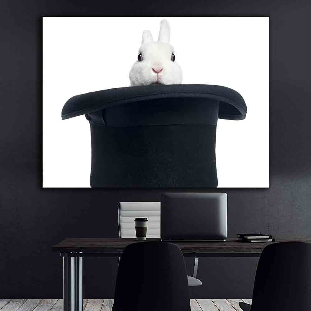 Leinwandbild - Das Kaninchen im Hut