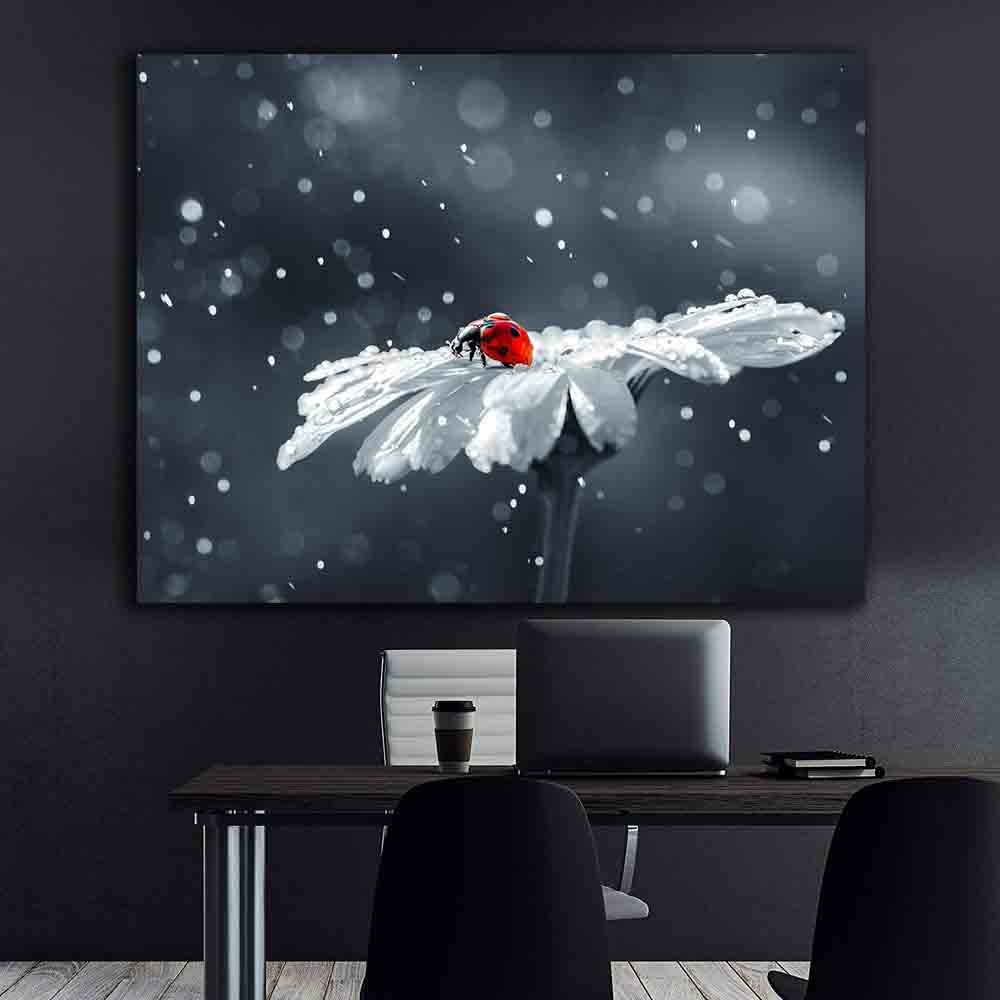 Peinture sur toile - Coccinelle sur un arbre roumain